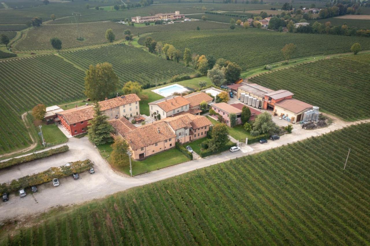 Agriturismo Feliciana Pozzolengo Exteriör bild