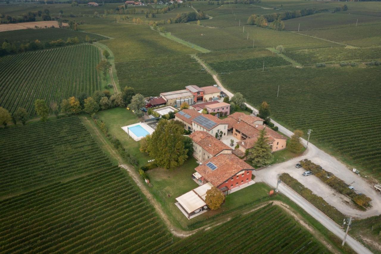 Agriturismo Feliciana Pozzolengo Exteriör bild